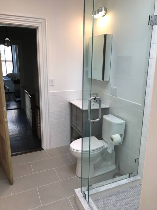2nd upstairs bathroom