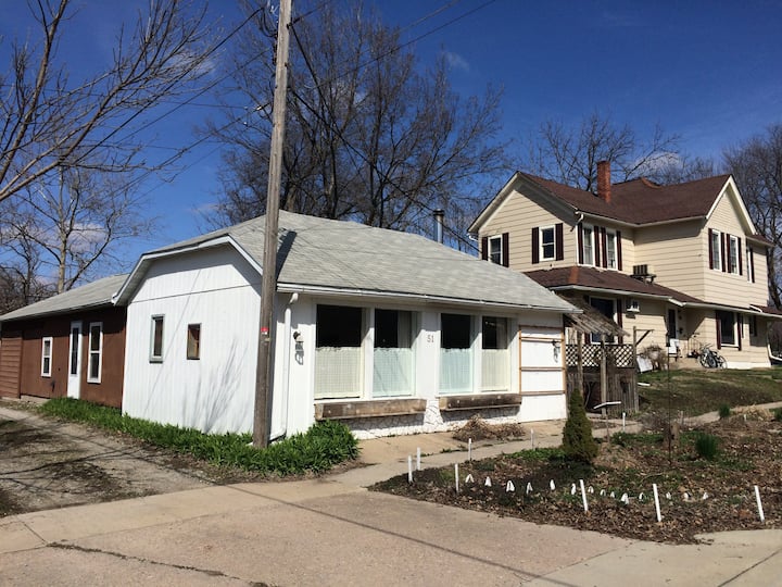 Top 10 PetFriendly Rentals In Fairfield, Iowa Updated 2024 Trip101