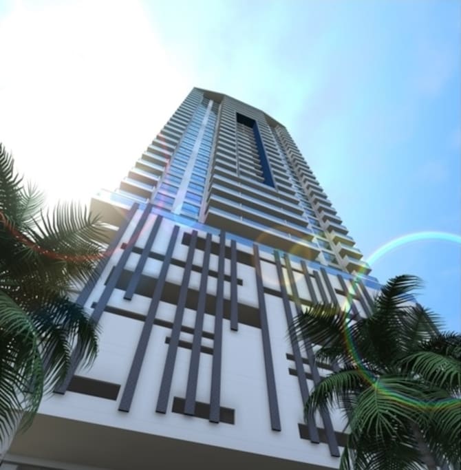 Edificio nuevo de 38 pisos. una cuadra del edificio podrá encontrar la avenida San Martín, donde se encuentran restaurantes, centros comerciales, casinos, Bancos, cajeros automáticos casas de cambio, droguerías y supermercados como Carulla, Olímpica abiertos las 24 horas.