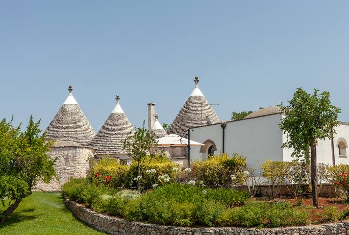 Trulli Lucia with private pool – Puglia gallery image 4