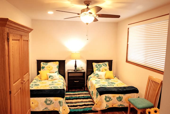 'Rhonda's Happy Place' - Bedroom 4, 'North Star' Home