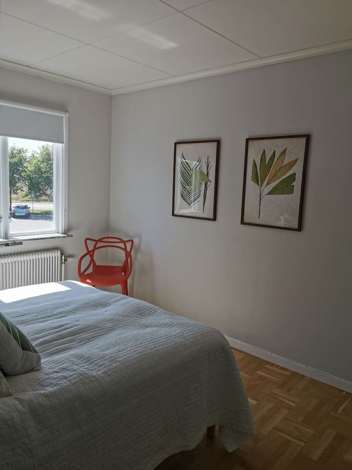 غرفة النوم 1