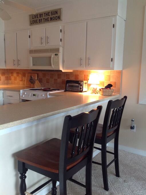 Breakfast bar