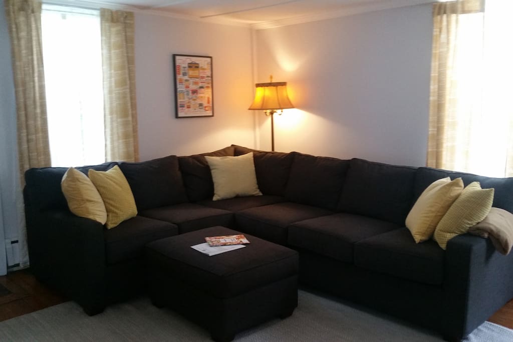 Living Room with Giant Sectional