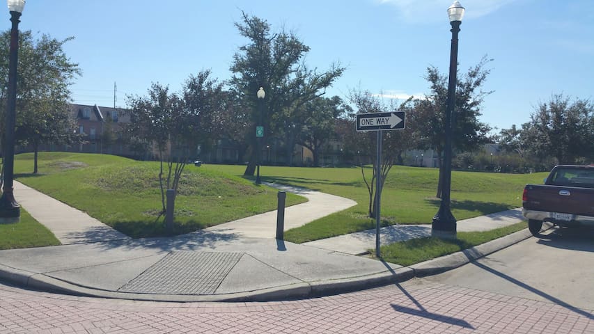 The Sunshine House – 25-NSTR-00753 gallery image 3