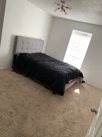 Apartment in the Houston Galleria Area
