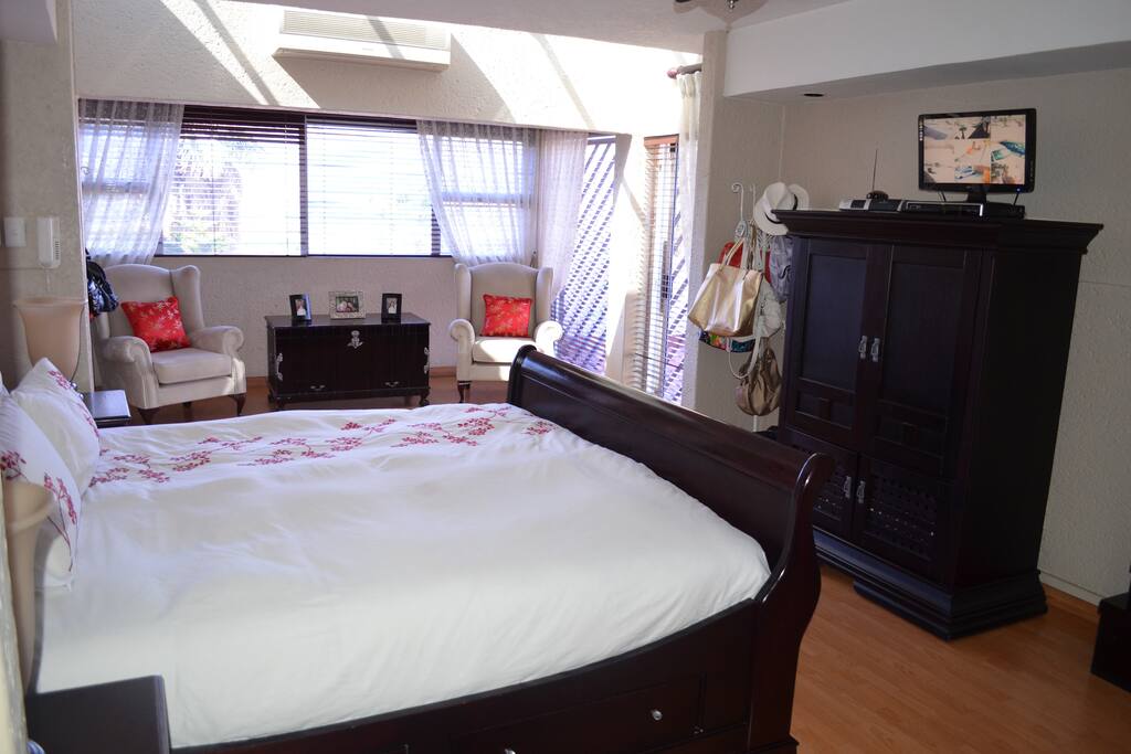 Main bedroom