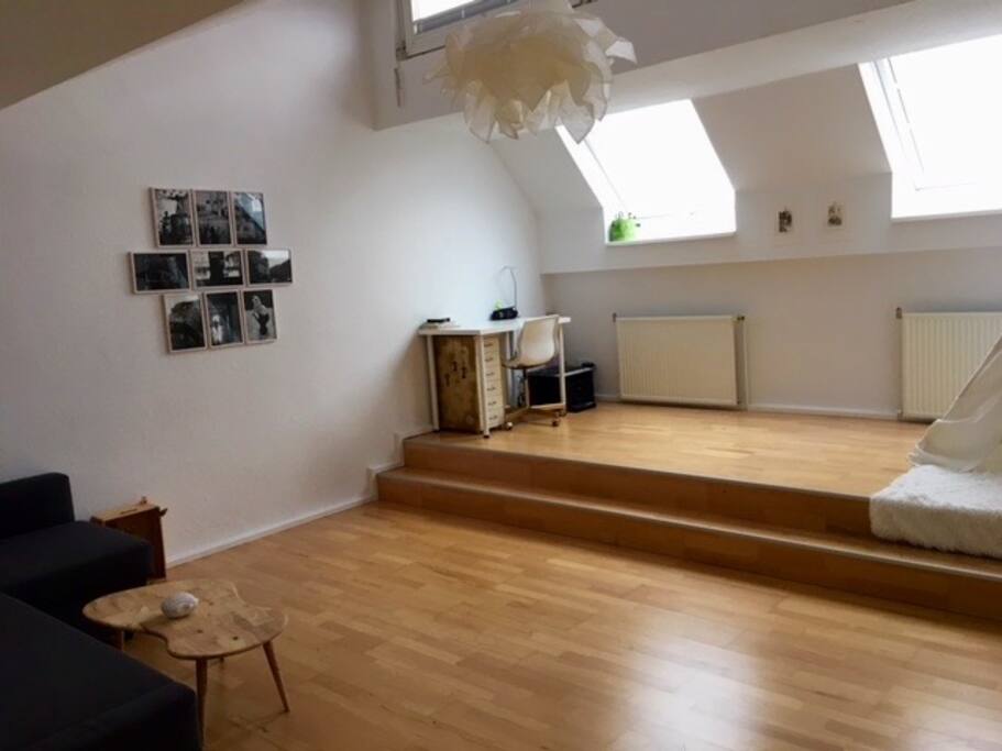 1. room1