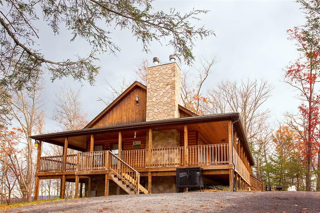 Top 100 Airbnb Rentals 2017 in Gatlinburg, Tennessee