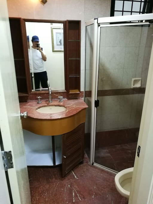 Common bathroom, is shared between two other roommates. Shampoo, toilet papers and all necessities will be provided by us.