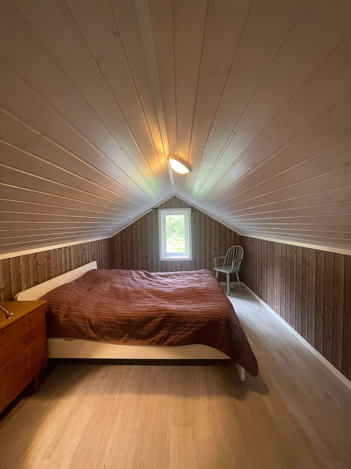 Roshani ya Chumba cha 4 cha kulala