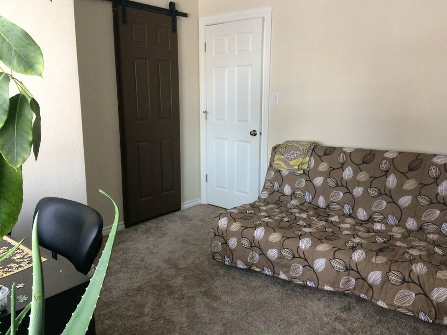 The available room (different angle)