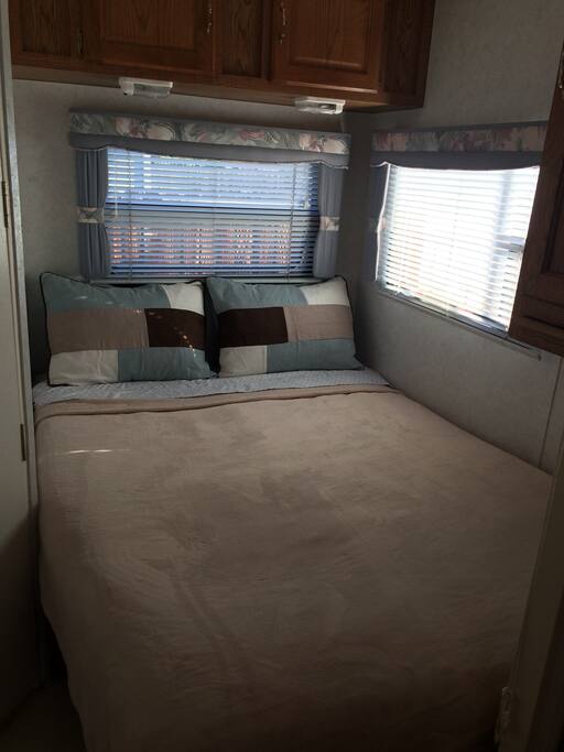 In Trailer-Full Bed