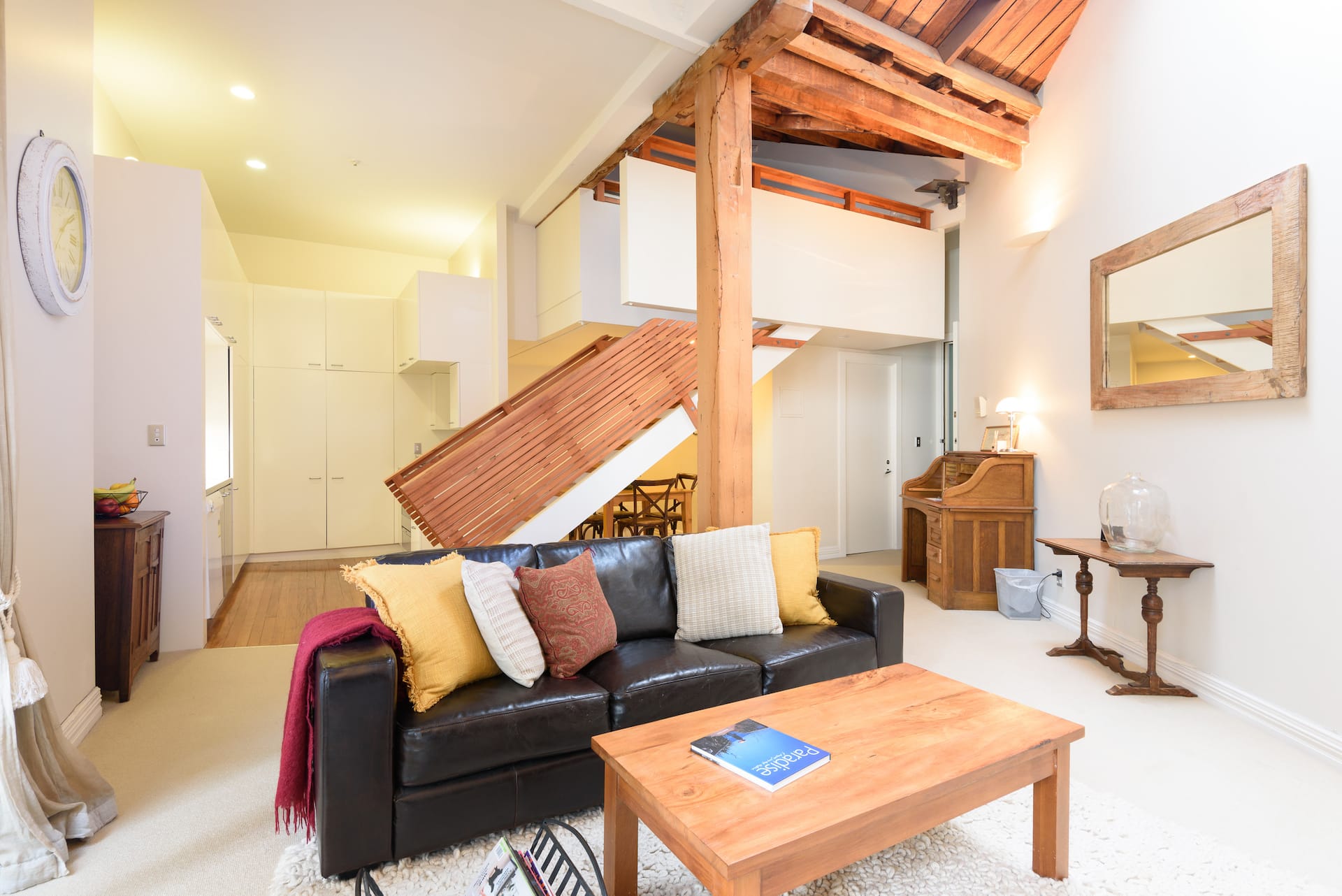 Spacious Quiet Light-filled Central Loft Apt