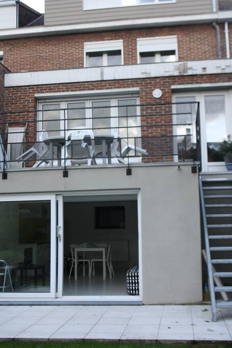 Studio en rez-de-jardin