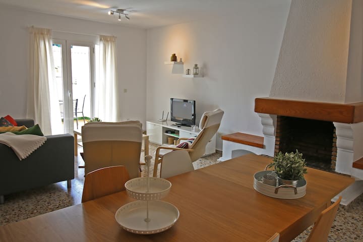 Andaluz Apartments managed Airbnb listing 3