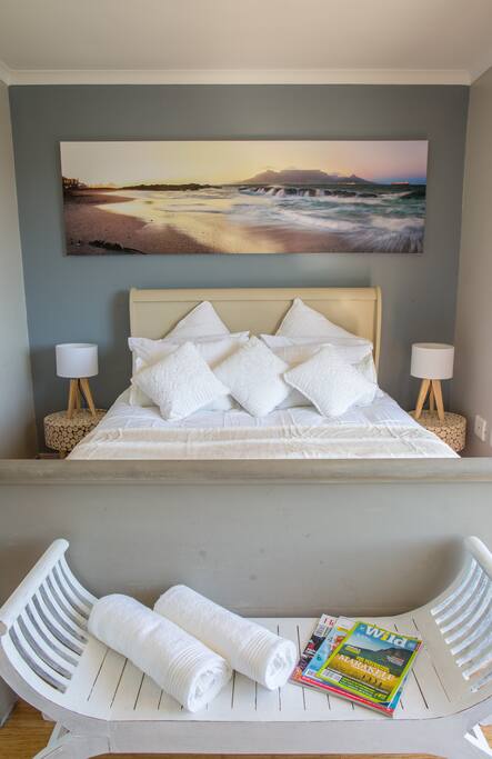 The Main Bedroom with Queen sized bed