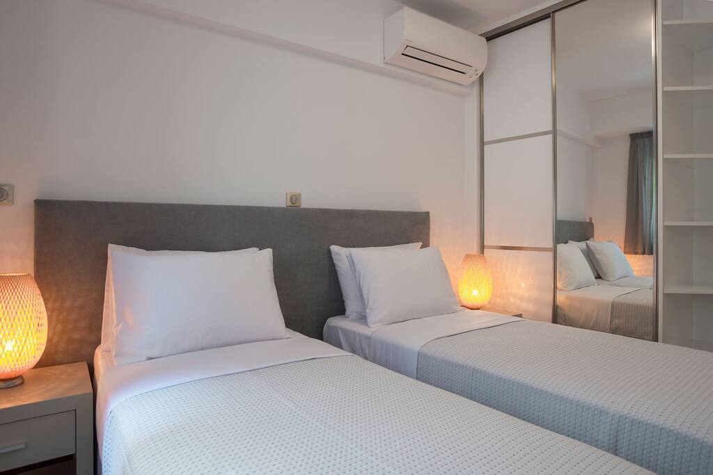 Single Bedroom