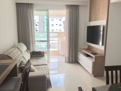 Popular Airbnb listing: Apt Suite + 1 bedroom, 10 min. Beach. in Balneário Camboriú