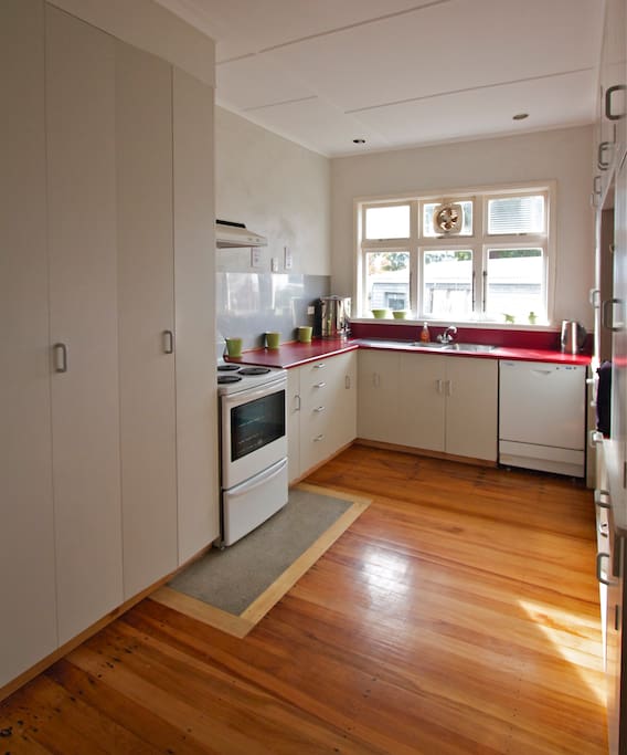 Fully equipped kitchen