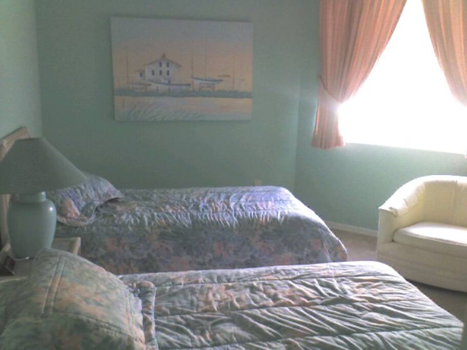 2nd Bedroom