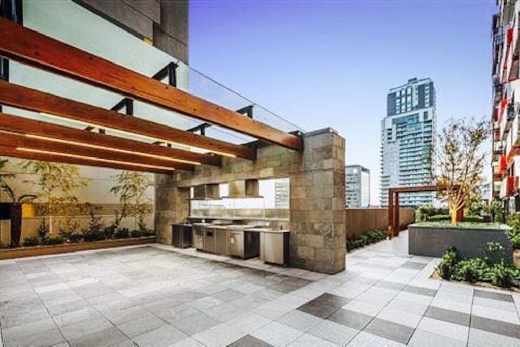 Sky garden & Bbq area on 6th floor.