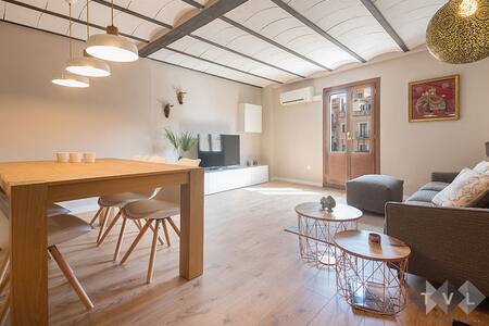 Lovely & cozy flat in Plaça de la Font