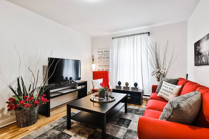 Airbnb Lachine Vacation Rentals Places To Stay Quebec Canada