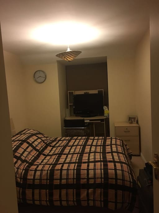 Bed room
