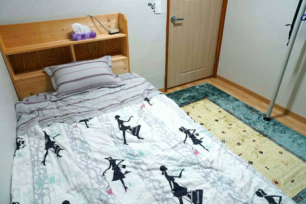 Room3