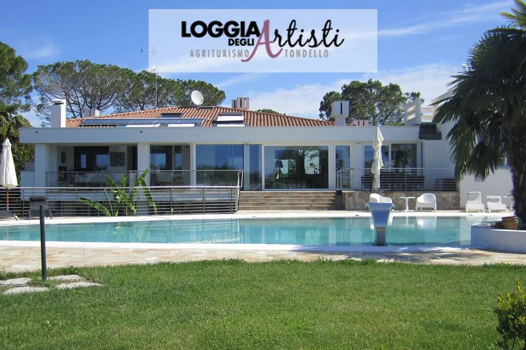 Loggia degli Artisti - Palazzolo dello Stella UD