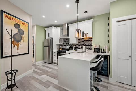 CITY APARTMENT NEAR AIRPORT