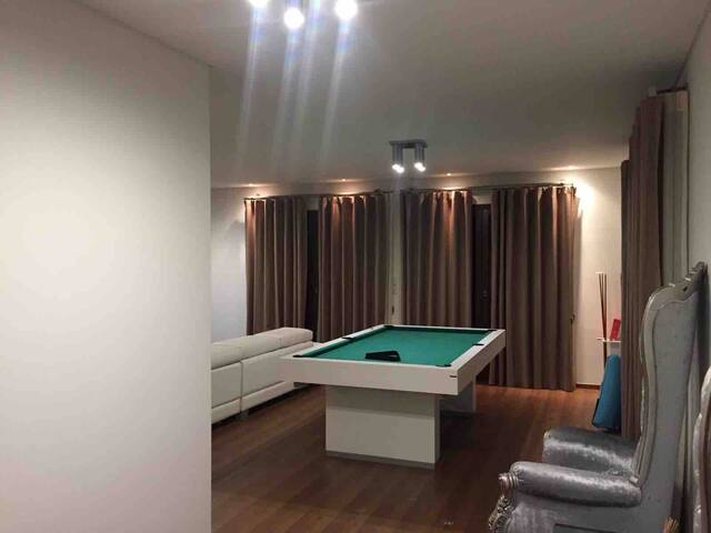 Glamorous Penthouse Private Swimming Pool, Oriente gallery image 4