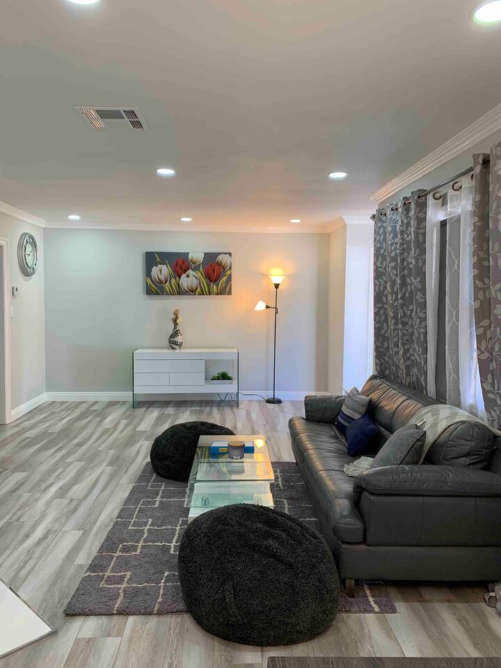 Brand new cozy home close to beautiful beach