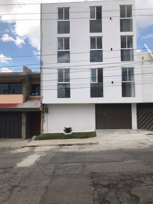 FACHADA DE DIA
