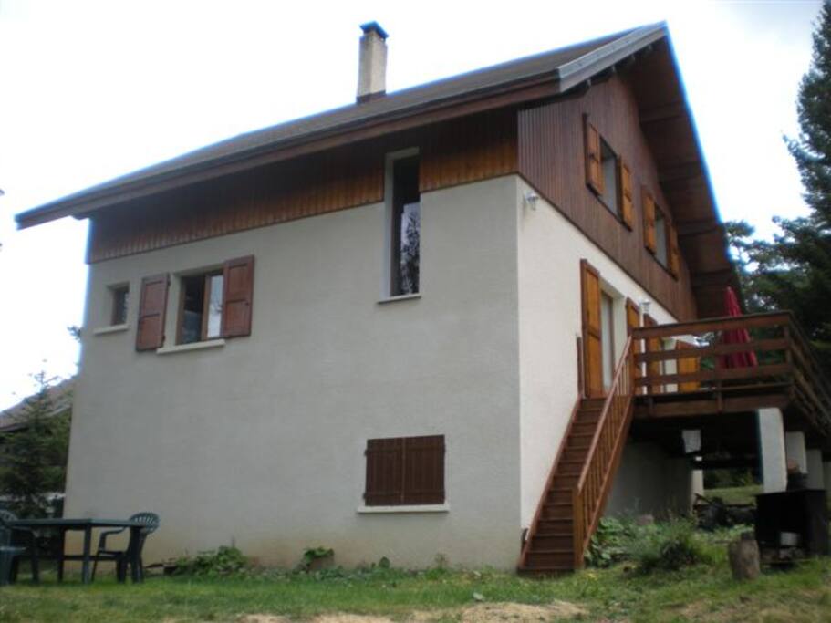 FACADE COTE JARDIN