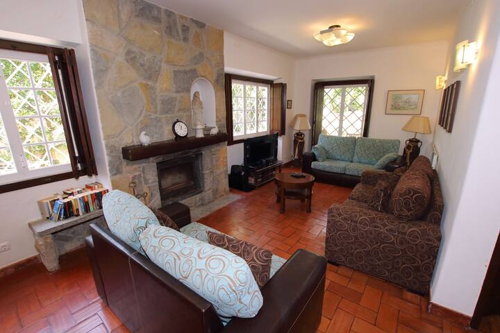 Large villa with private pool, close to beach gallery image 4