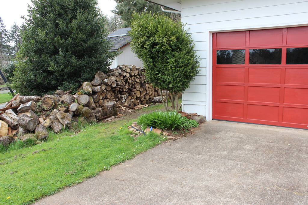 Park on the right side of the driveway