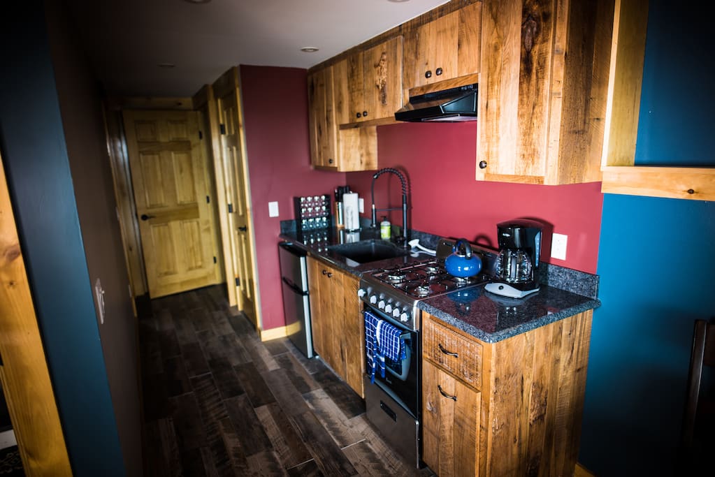 Small kitchen but with every thing you need - including Gas Range !