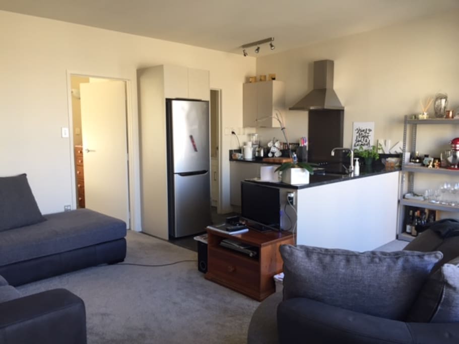 Lounge and kitchen