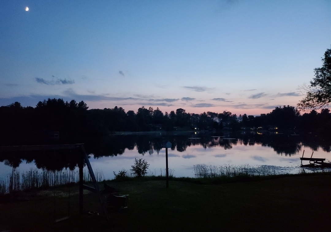 Modern cottage on the lake. Houses for Rent in Evart, Michigan