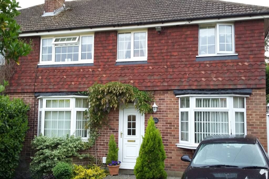 Rooms To Rent In Reigate Rooms To Rent In Reigate