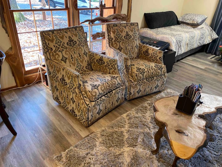 Nivendale Cabin -  At Riverview Campground - Guntersville, AL