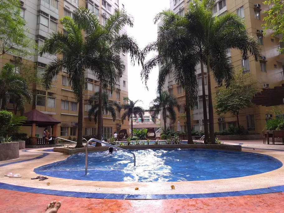The Swimming Pool