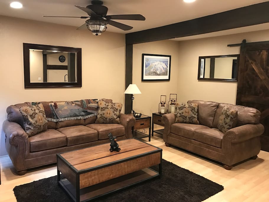 Fresh complete remodel finished December 2016 awaits you! Large living area with Rocked gas fireplace, two comfy couches one which is a queen sofa sleeper, 42" LED , cable TV, DVD, fast high speed Internet, free wifi calling and more!