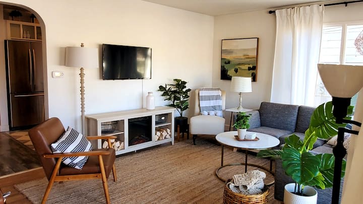Villa75: Perfect Midtown Location W/ Cozy Fire Pit - Bend, OR