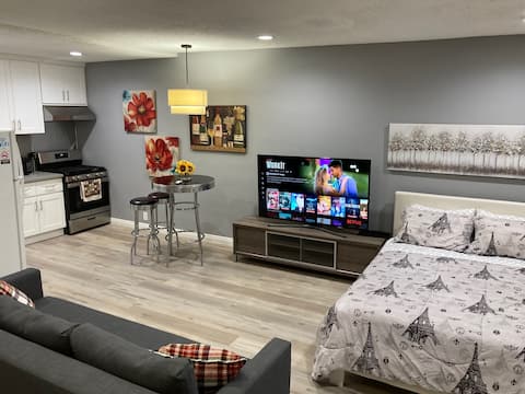 HomeAway Lodge  -  A Studio near APU