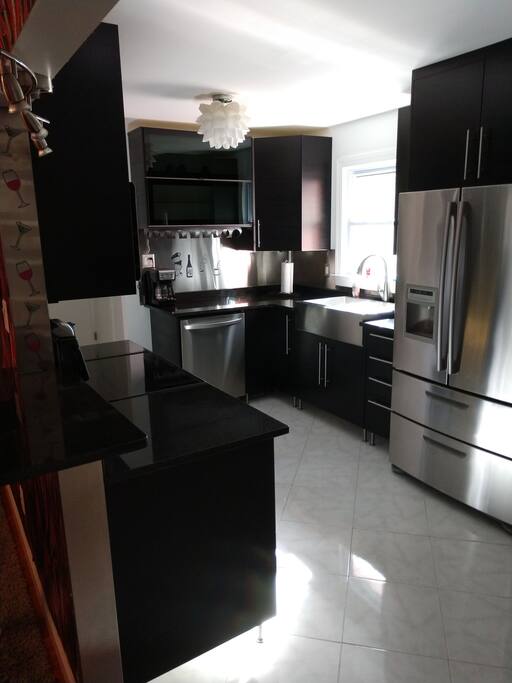 full kitchen