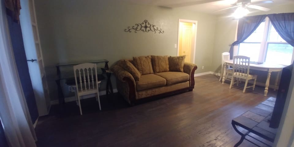 10 Best Airbnb Vacation Rentals In Joplin, Missouri - | Trip101