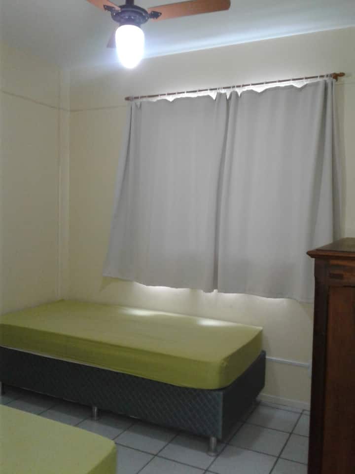 غرفة رباعية